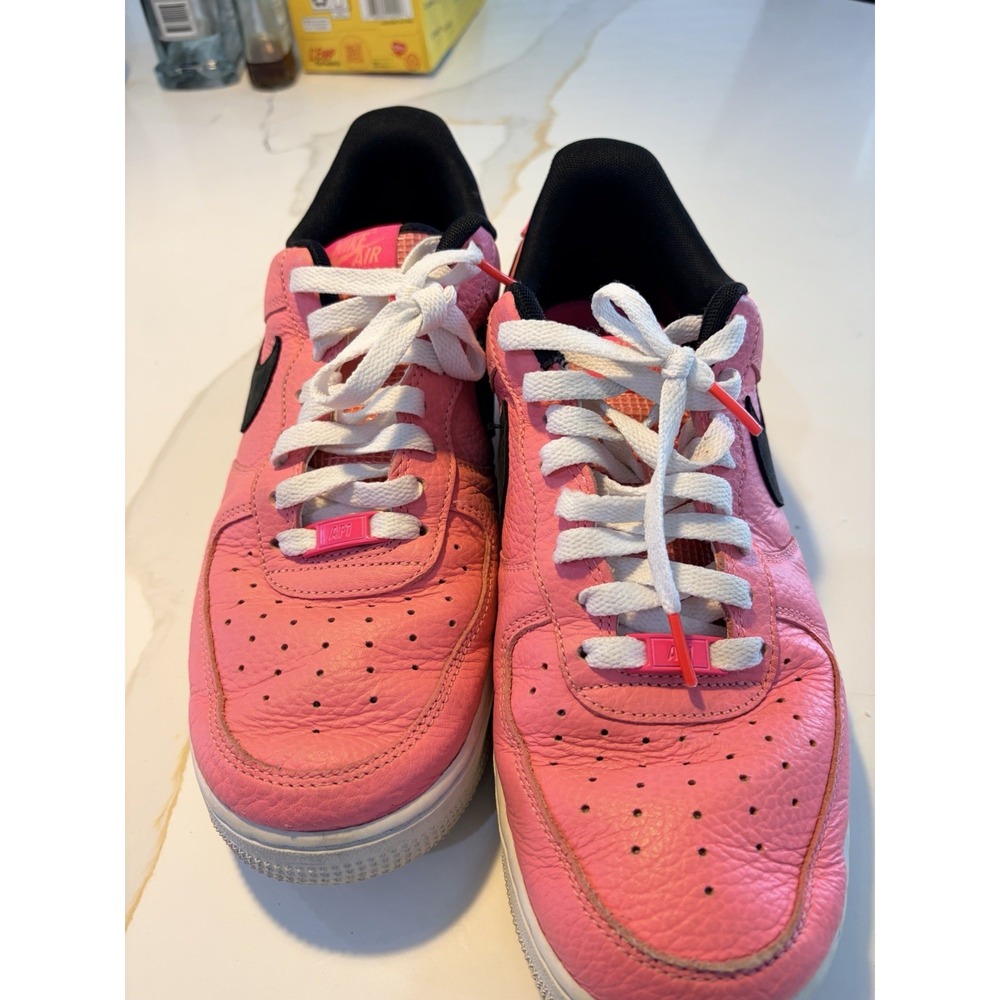 Nike Air Force 1 '07 LV8 Retro Pink Black White Men's US 11 DZ4861-600